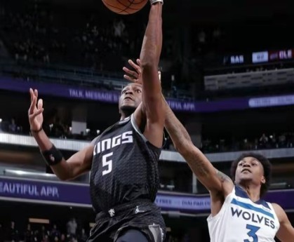  福克斯突破犀利难挡，国王不敌步行者痛失关键战役